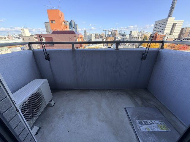 レジデンス名古屋千代田のバルコニー