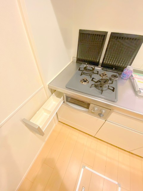 ジュヌセードルAのキッチン