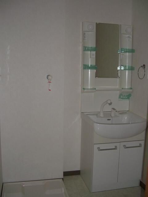 オリエンタル中河原の洗面所