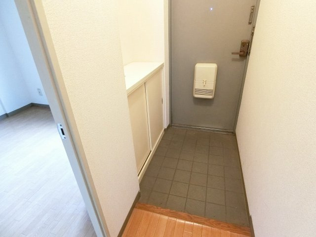 グリーンパーク藤の玄関