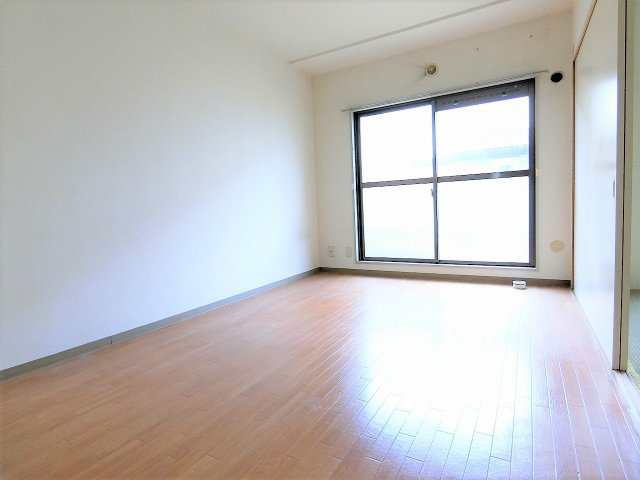 グリーンパーク藤の居間・リビング