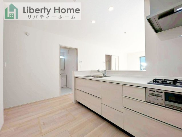 日立市森山町3期　新築戸建　2号棟のキッチン