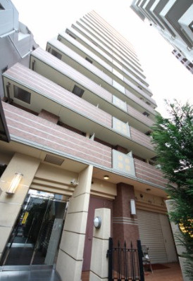 レジュールアッシュ梅田イーストの外観