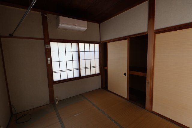 新潟県見附市今町5丁目　戸建ての和室