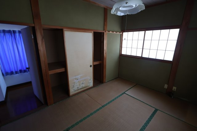 新潟県見附市今町5丁目　戸建ての和室