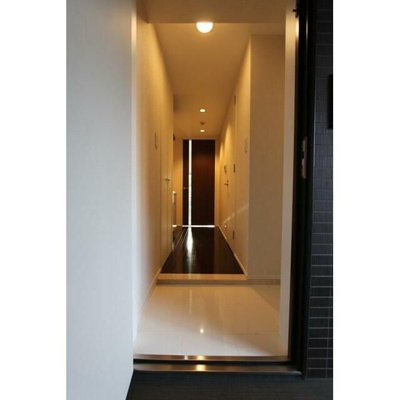 【玄関】 | ラグジュアリーアパートメント赤羽西０１