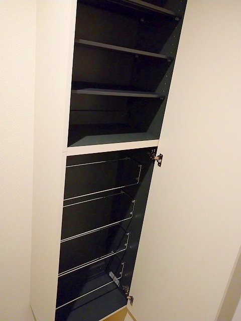 スタンツァ フェリーチェの玄関|★シューズＢＯＸ★