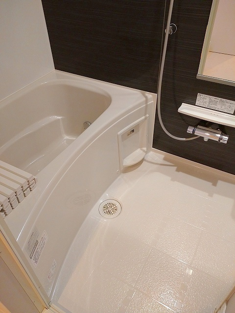 スタンツァ フェリーチェの浴室|★追焚機能　浴室乾燥機付きのバスルーム★