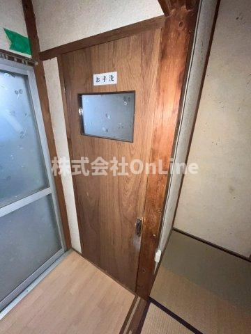 田中貸家（ユキオ東棟）のトイレ