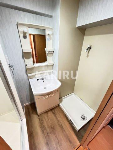 ウイングコート大和の独立洗面台