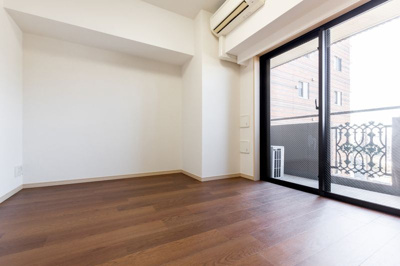 【居間・リビング】 | グリフォーネ横浜・伊勢町弐番館