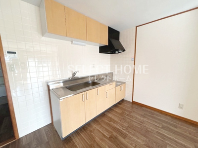 【キッチン】 | エスポワール南ヶ丘 | コンパクトなキッチンで掃除もラクラク