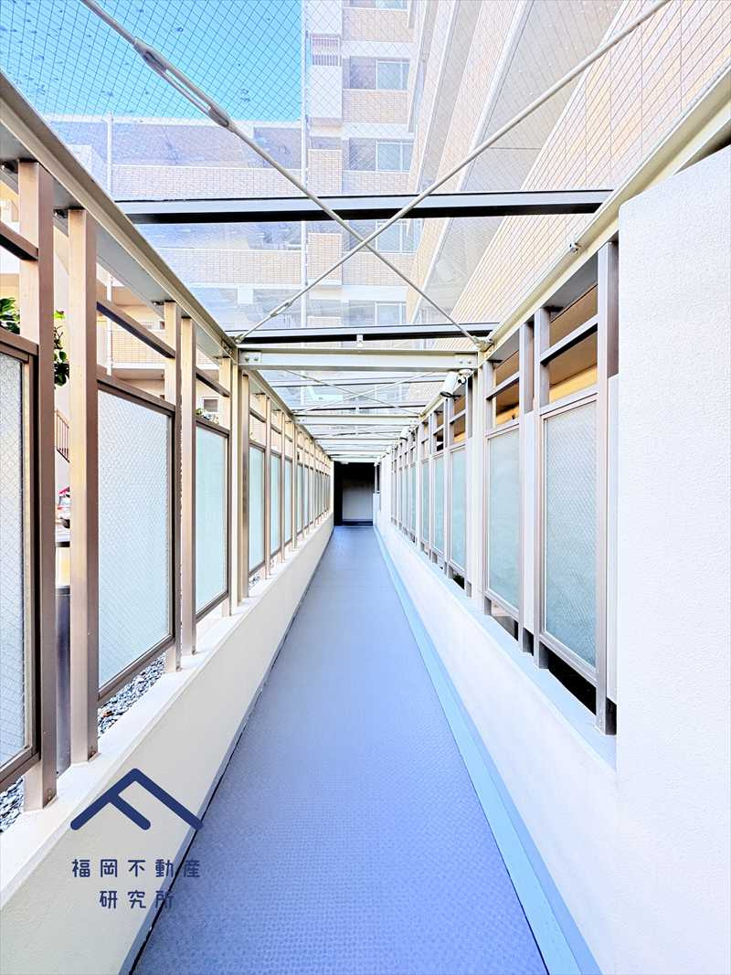 ブライトンヒルズ藤崎のバルコニー