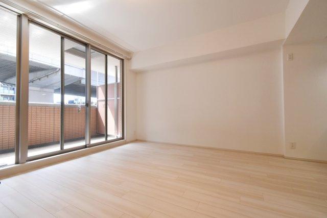 プレジオ西宮今津の居間・リビング