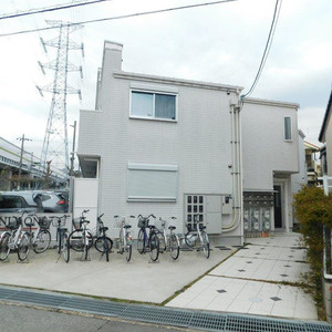 オートロック完備で安心のセキュリティ♪