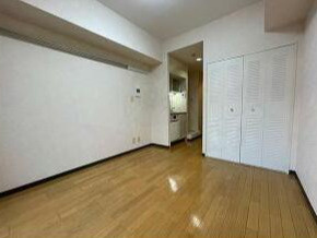 エスタ梅ヶ丘の居間・リビング