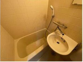 エスタ梅ヶ丘の浴室