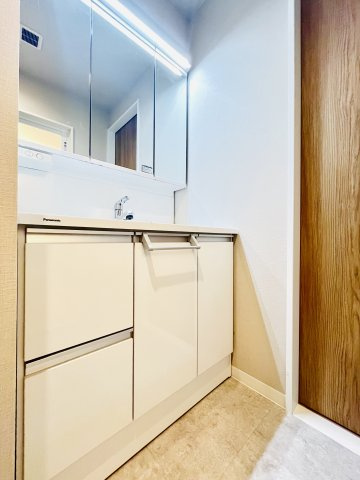 ライオンズマンション住吉川の洗面所|洗面化粧台