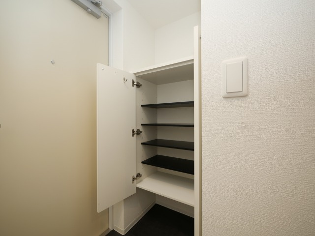 セレニテフラン新大阪の収納