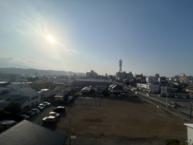 Luna et soleilの展望