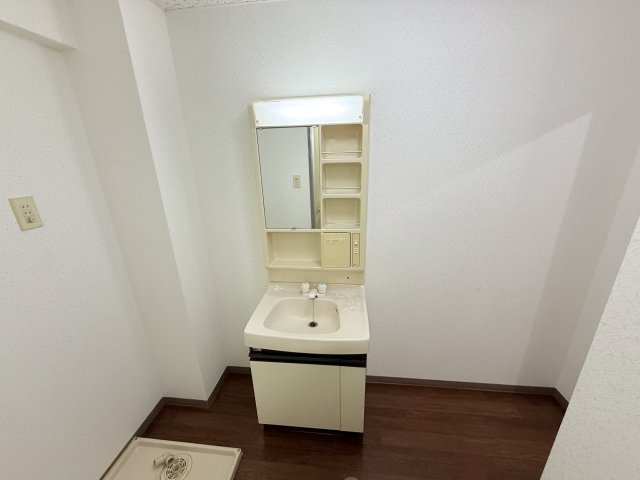 【独立洗面台】 | ルネアルマーニ