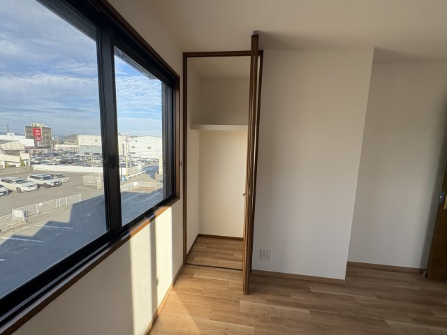 和歌山市小雑賀・中古戸建・116391の洋室