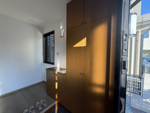 和歌山市小雑賀・中古戸建・116391の玄関