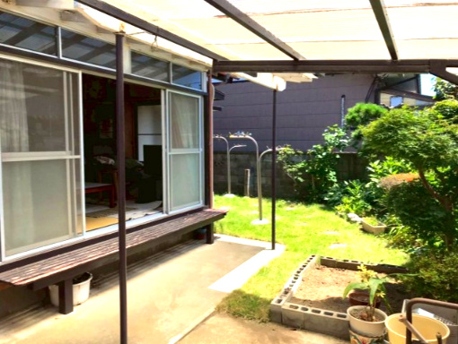 ひたちなか市幸町戸建ての庭|南向きなので陽当たり良好♪