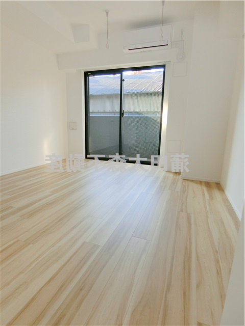 REALIZE蒲田Ⅱの居間・リビング