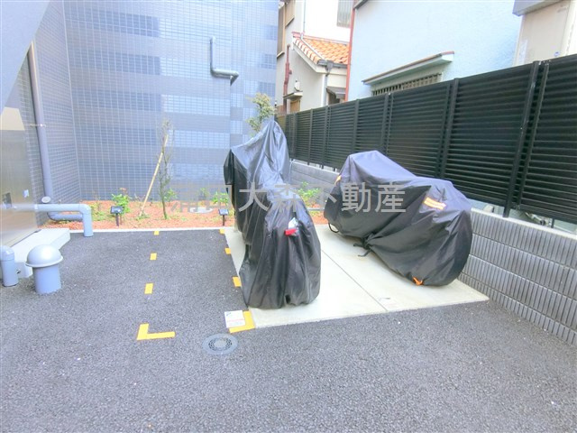 REALIZE蒲田Ⅱのその他共用部分|敷地内バイク置き場　空き状況等詳細はお問合せ下さい。