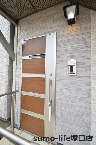 エテルノハンキュウイタミプラスのエントランス