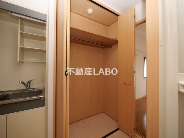 マツダ21の収納