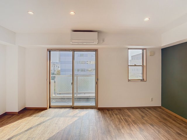 アイリスコートの居間・リビング