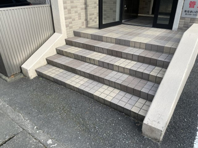 【エントランス】 | キャッスル九品寺