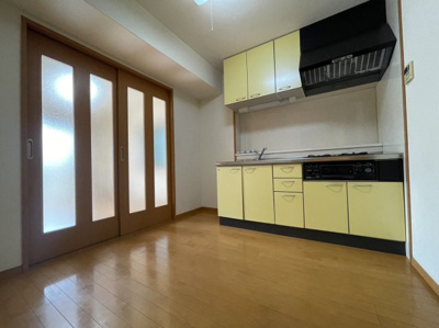 【キッチン】 | キャッスル九品寺