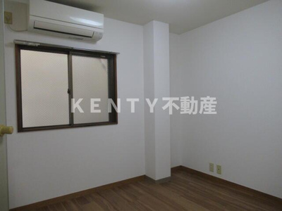 【居間・リビング】 | アビタシオン大内 | ゆったり過ごせるリビングです