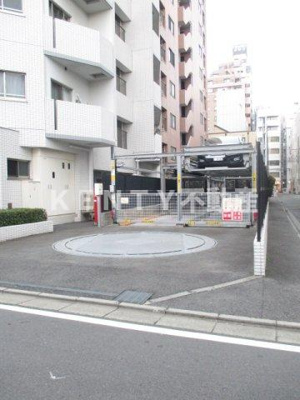 【駐車場】 | コンフォリア西蒲田 | 駐車場完備です