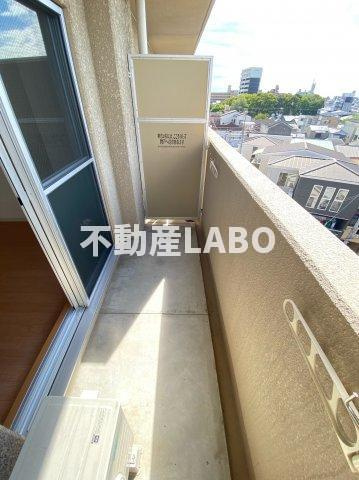 ジュネス東住吉弐番館のバルコニー