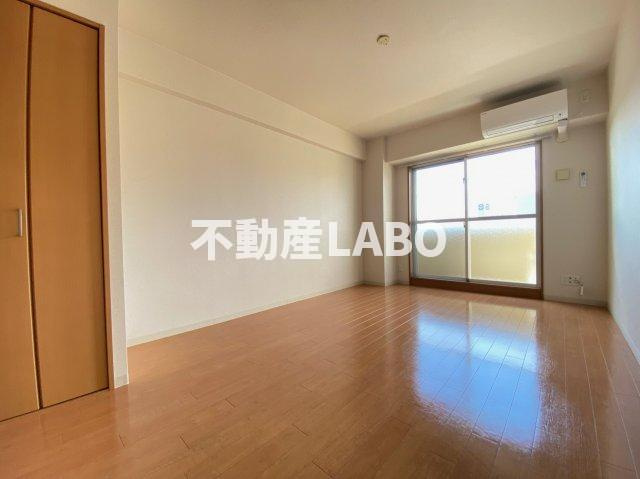 ジュネス東住吉弐番館の寝室