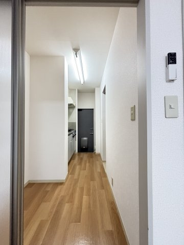 インペリアル　B棟の収納|イメージB112号室の写真