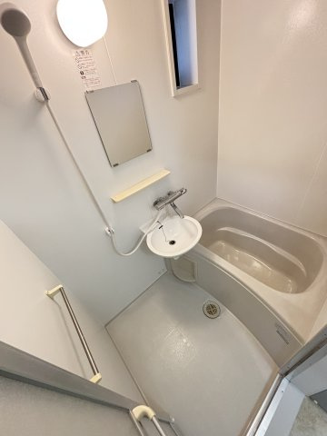 インペリアル　B棟の浴室