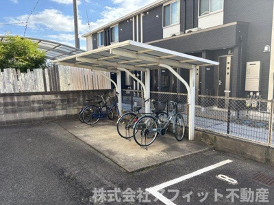 【その他共用部分】 | オリヴィエ東川口 | 屋根付き駐輪場