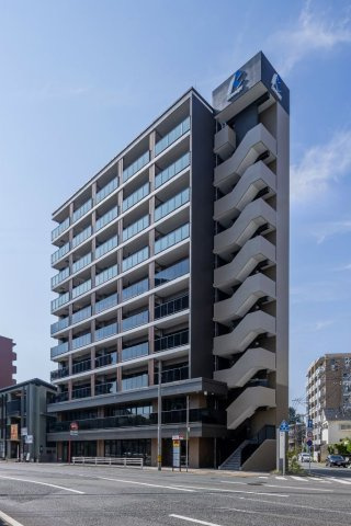 リファレンス六本松の外観