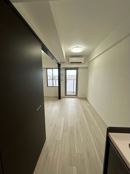 エステムコート名古屋新栄Ⅴラポールの居間・リビング