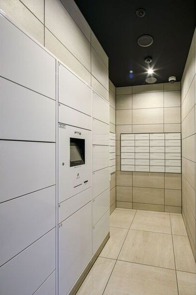 エステムプラザ名古屋UXの玄関