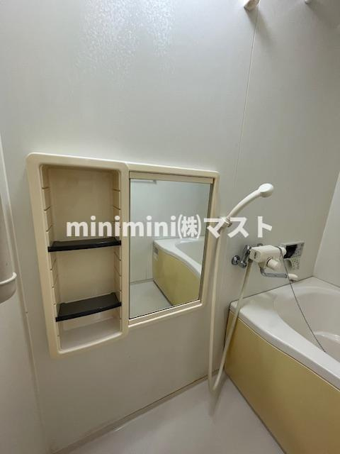 シャーメゾンhaleglassの浴室