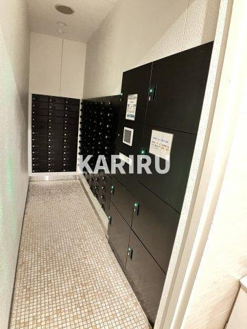 APRILE南森町のエントランス