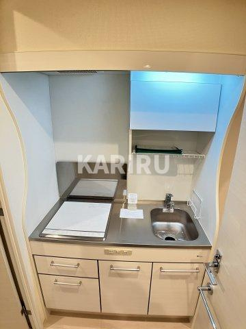 APRILE南森町のキッチン