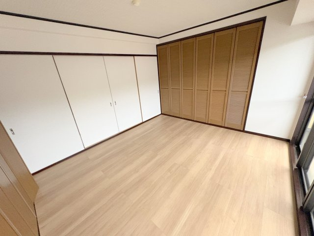 グレイス奥山の居間・リビング