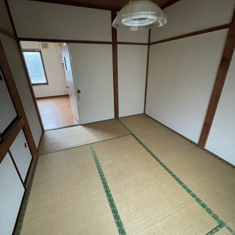 ハイツ弥生の和室